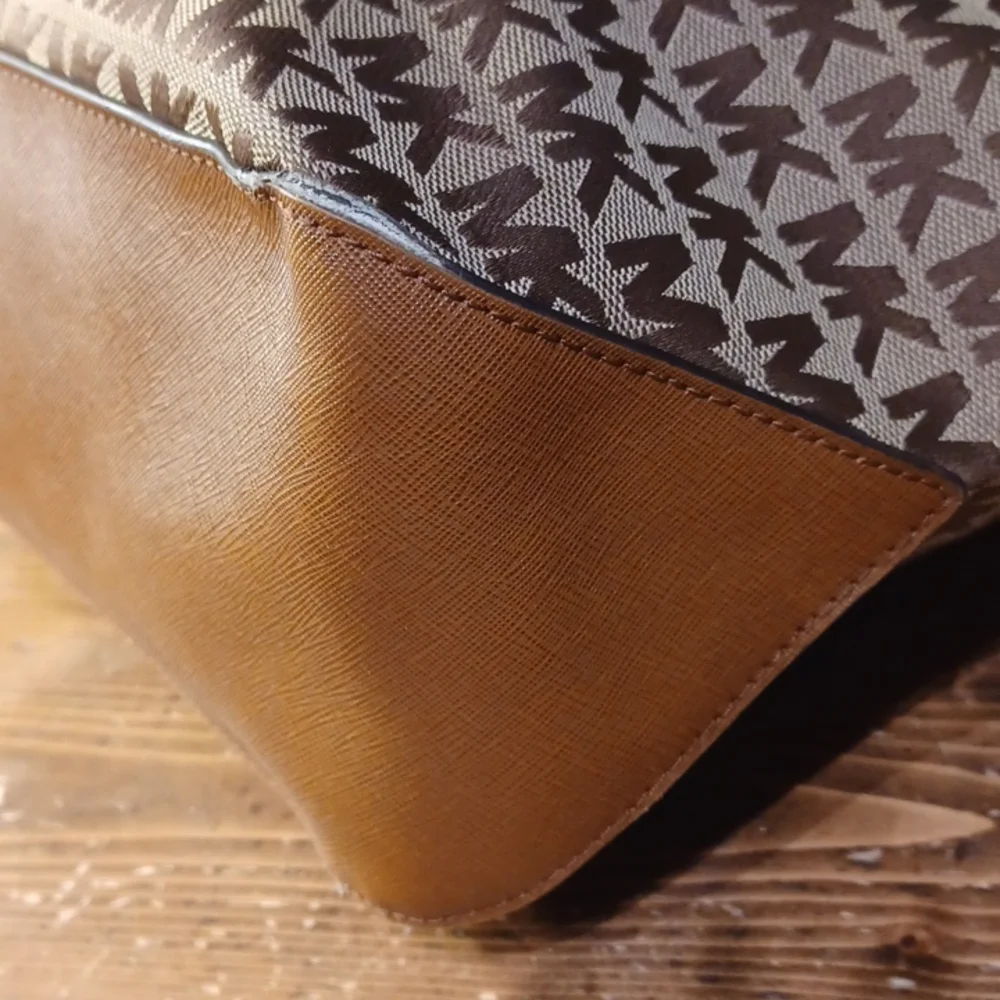 Michael Kors  bag